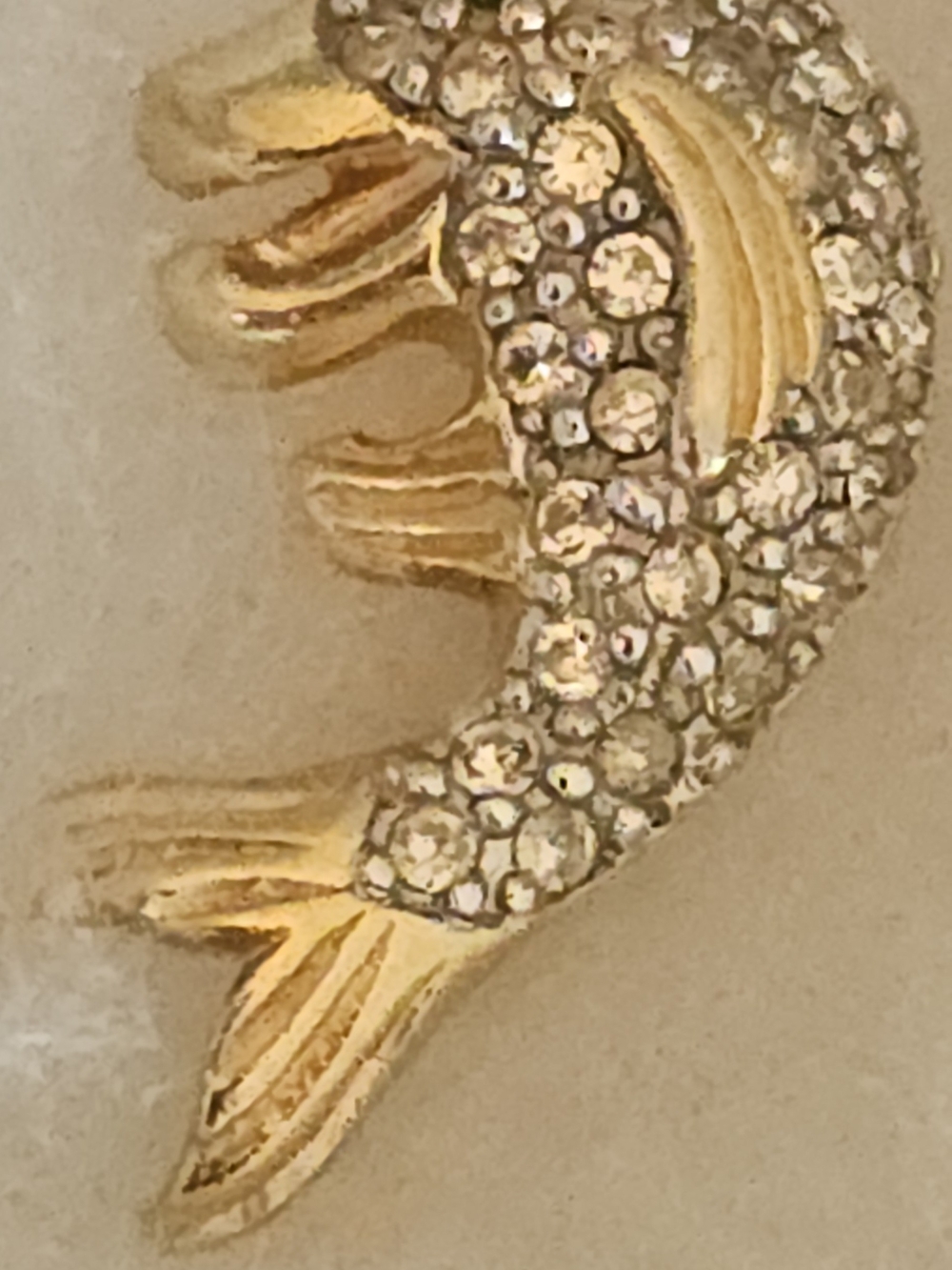 Gold-Tone Crystal Fish Pendant Necklace - Elegant Women's Jewelry